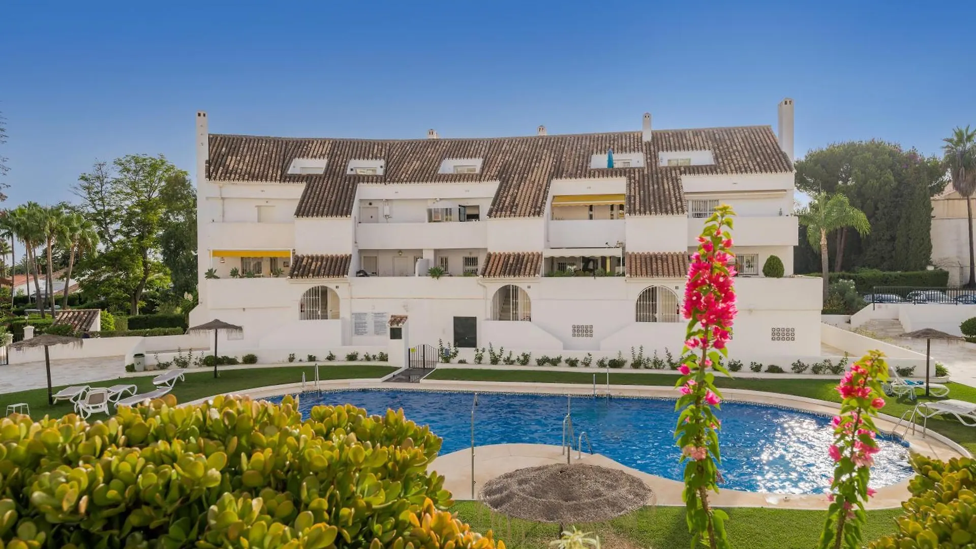 Marbella Luxury Apartament El Dorado Puerto Banus, Nueva Andalucia, 4 Bedrooms 0*,  Spain